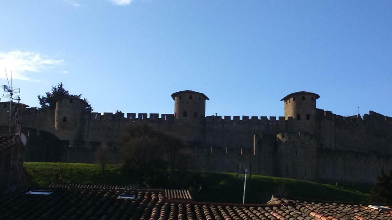 Gite Les 3 Tours 1E Etage Carcassonne Exterior foto