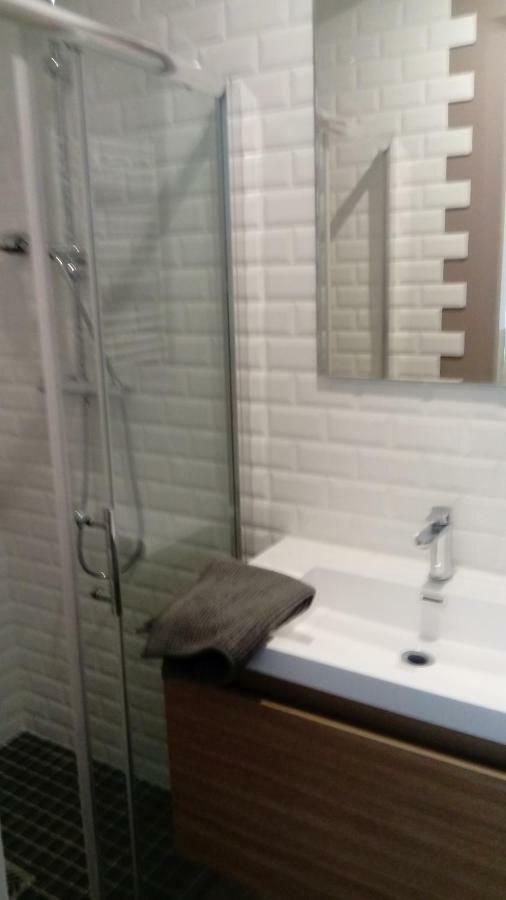 Gite Les 3 Tours 1E Etage Carcassonne Exterior foto